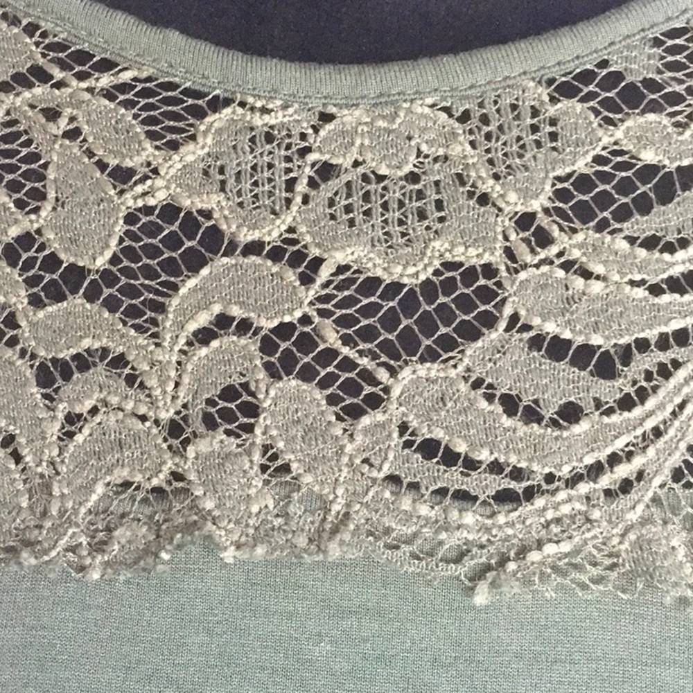 🎉 SALE Old Navy Green Lace Tunic Size Large - Picture 7 of 8